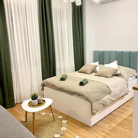 Brand New Design Emerald - Old Town A/c *