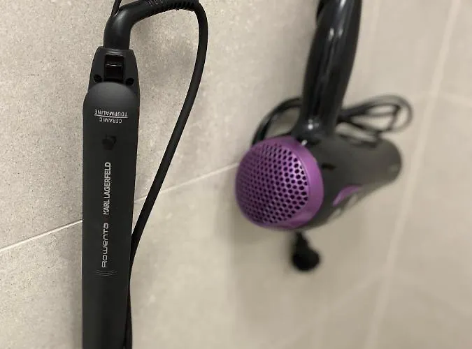 Brand New Design Emerald - Old Town A/c Lejlighed