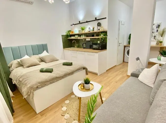 Brand New Design Emerald - Old Town A/c